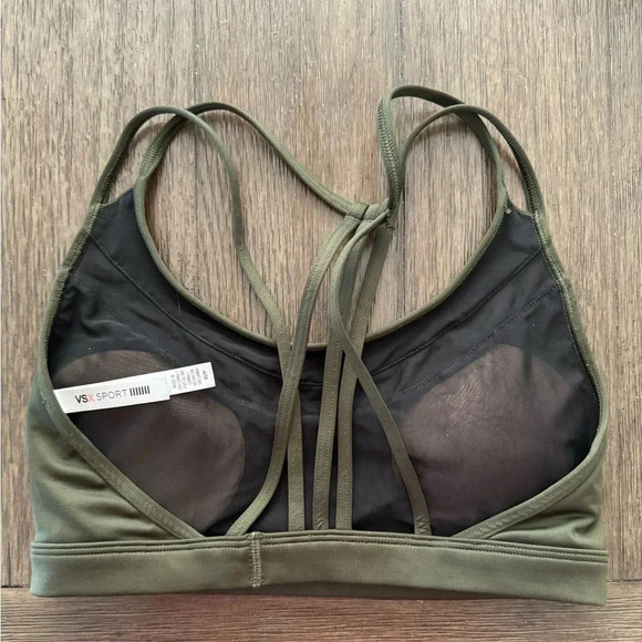 Victoria sport NWOT ARMY GREEN XS sports bra - Picture 2 of 3